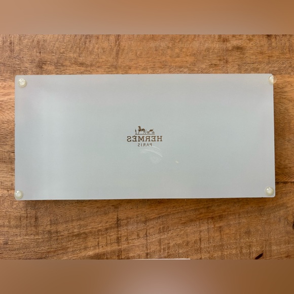 Hermès Frosted Glass Very Pale Green Tray with Silver Accents - Picture 6 of 13